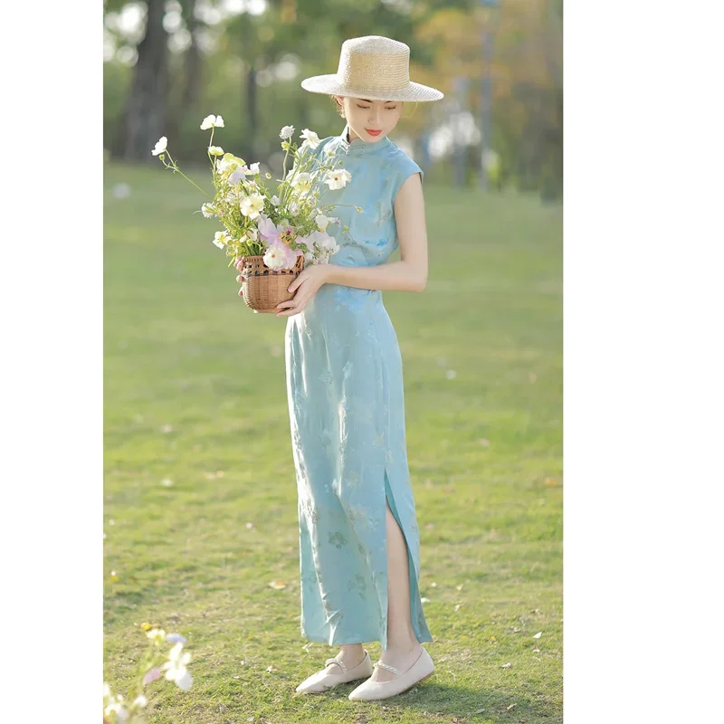 Платье-Ципао для китайской девушки голубое современное жаккардовое длинное