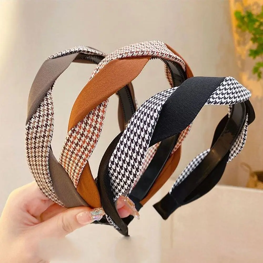 

Elegant Fashion French style Wave Plaid Hounds-tooth Korean Style Hairband Girl Headband Headwear Lattice Hair Hoop