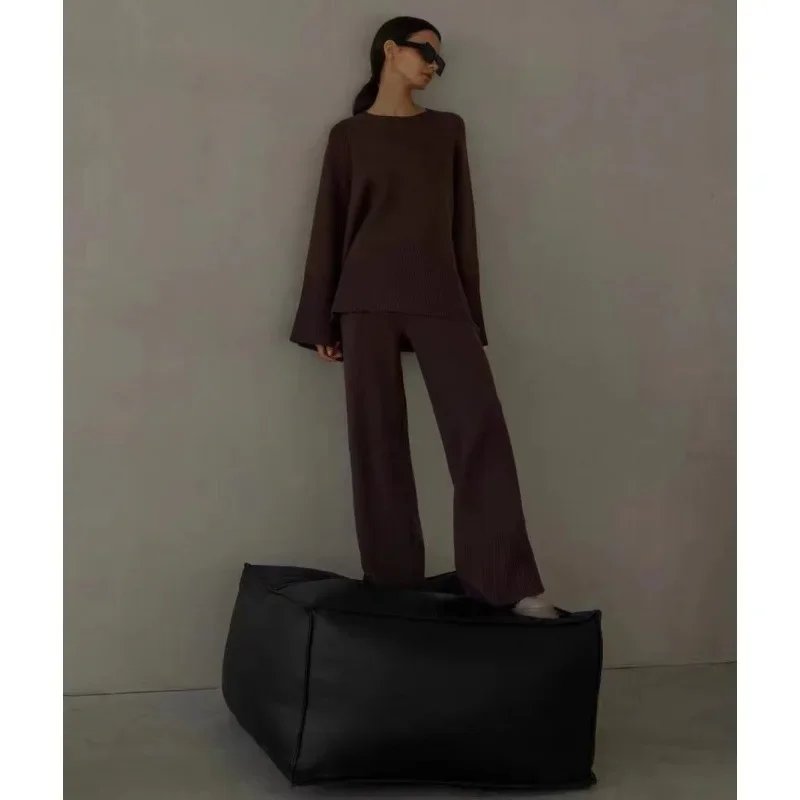 Вязаный свитер с расклешенными рукавами комплект длинных брюк свободный брюки