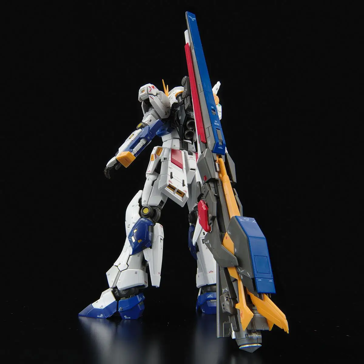 Фото Bandai натуральная RG RX-93ff V GUNDAM аниме фигурка в сборе модель игрушки Коллекционная модель украшения подарки для детей №4