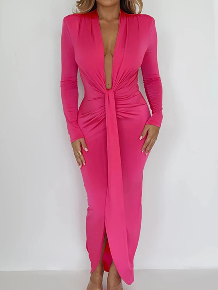 Женское плиссированное платье-макси с глубоким V-образным вырезом