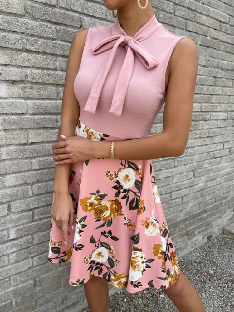 

Women New Floral Print Stitching Solid Sleeveless Slim Waist Dress Sexy Sleeveless High Waist Dress Summer Elegant Lace-Up Dress