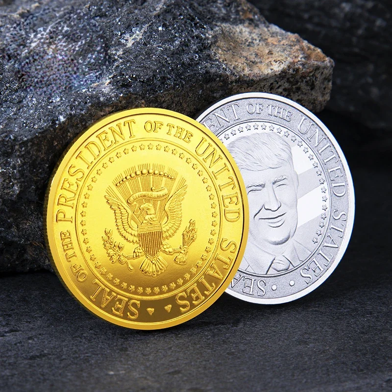 Коллекционная монета 45-го президента Дональда Трампа США позолоченная