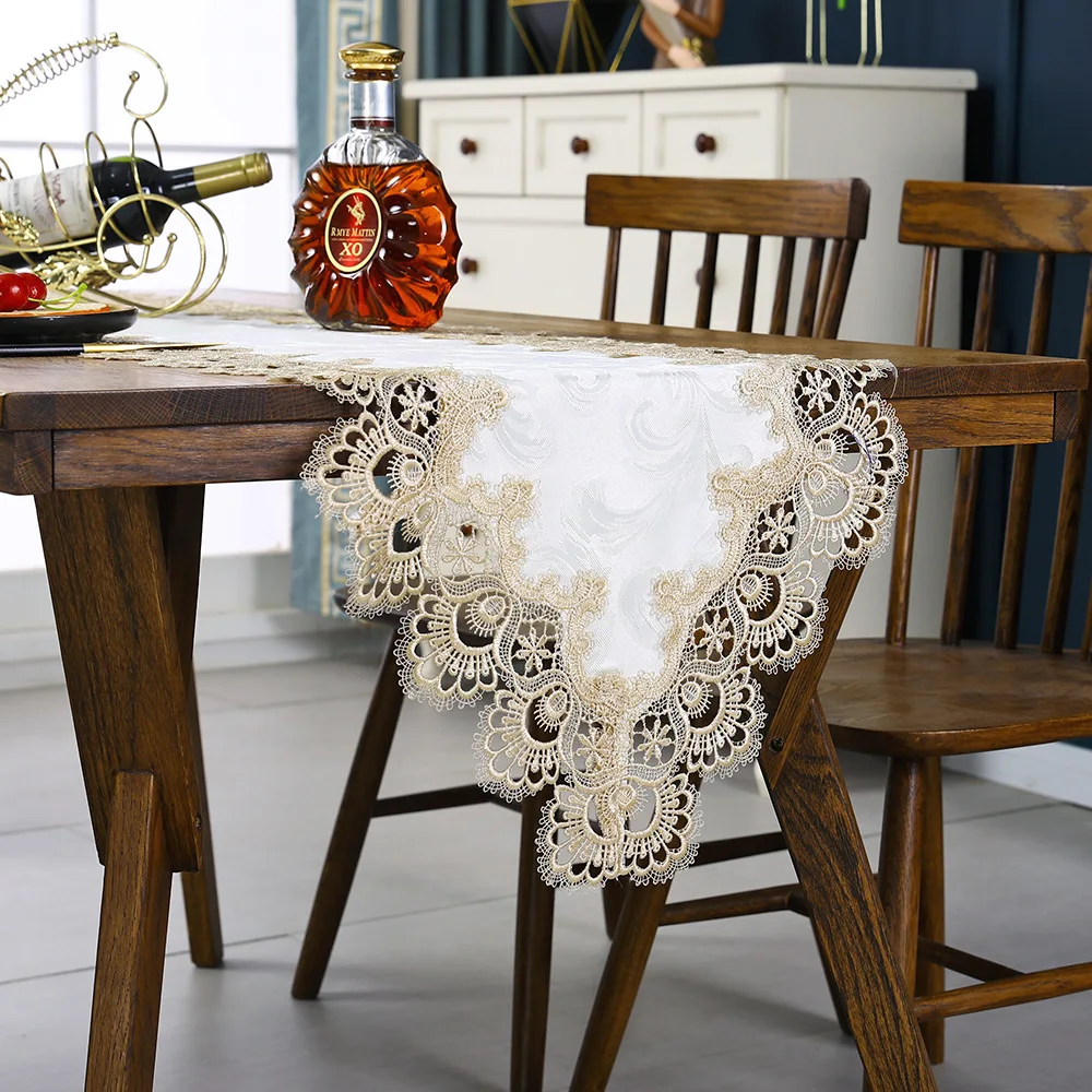 Классический китайский флаг на стол из полиэстера с вышивкой, прекрасное украшение для столовой или бара, с кисточкой и длинным скатертью.