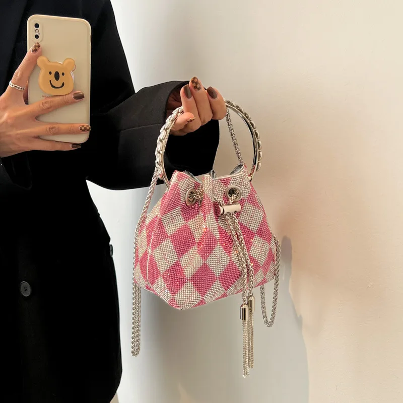 

Checkered color matching glitter diamond bag with diamond rhinestone tassel bucket bag, handheld crossbody bag, female
