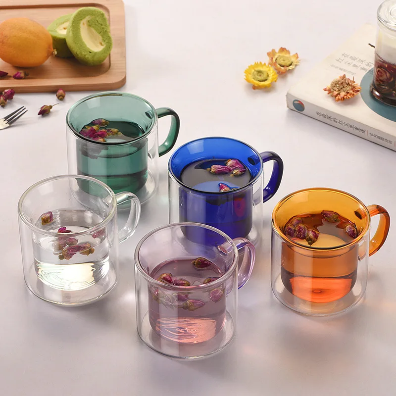 

Стеклянная чашка с цветным вкладышем, кружка с двойным дном, чашка из боросиликатного стекла для чая, молока, термостойкая посуда для напитк...