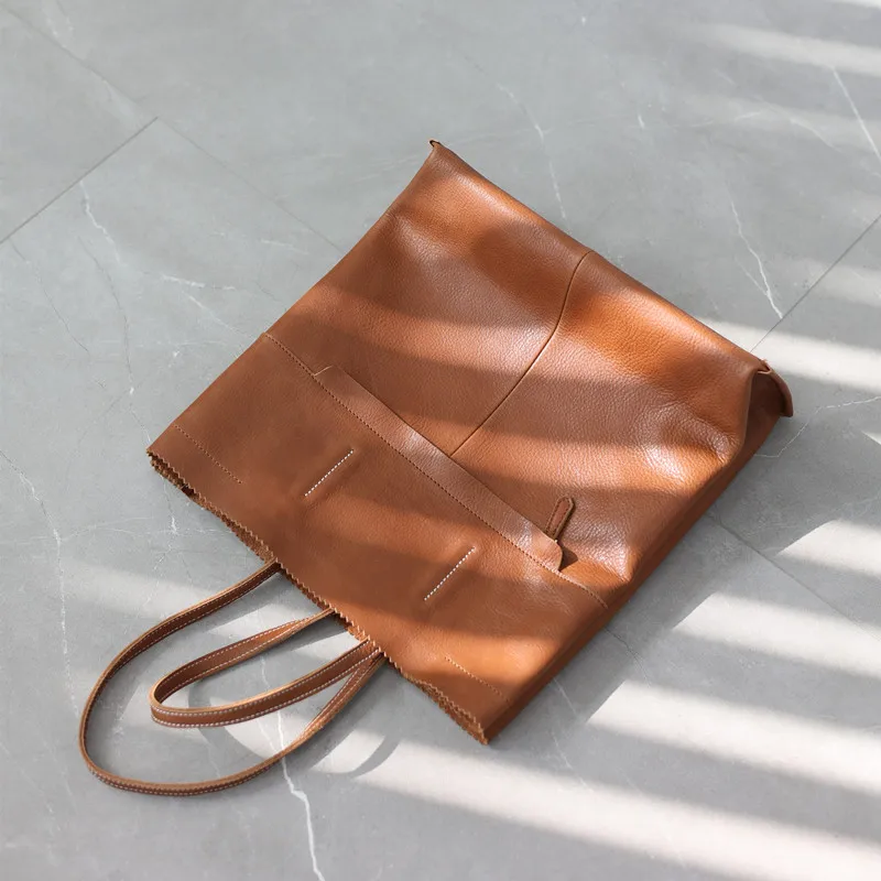 Женская сумка-тоут из натуральной кожи практичная вместительная сумочка на