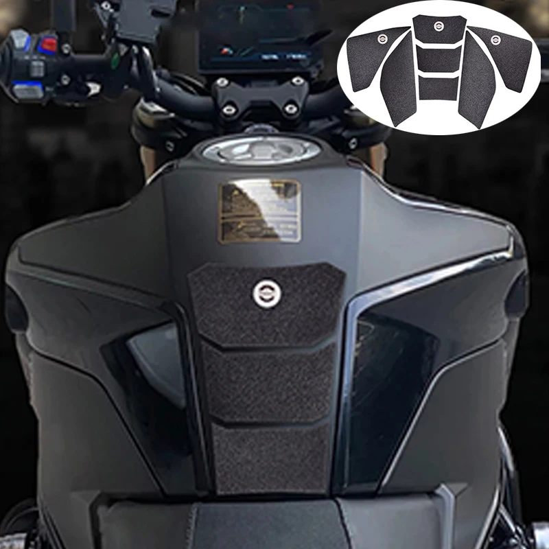 

Motorcycle Accessories Parts Fuel Tank Sticker Gasoline Pad Protection oil Stickers Rubber Cover Decals for QJMOTOR QJSRK 600