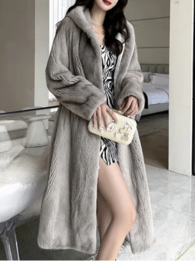 

2023 Fashion High Quality Loose Imitation Mink Long Coat Women's Winter New Thermal Luxury Female Faux Fur Jacket 19F3835