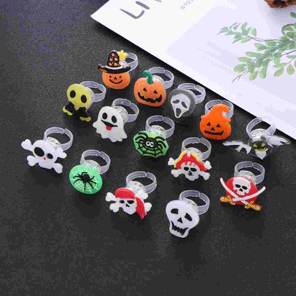 

50pcs Rings Mixed Color Different Shape Flashing Rings for Adults Children