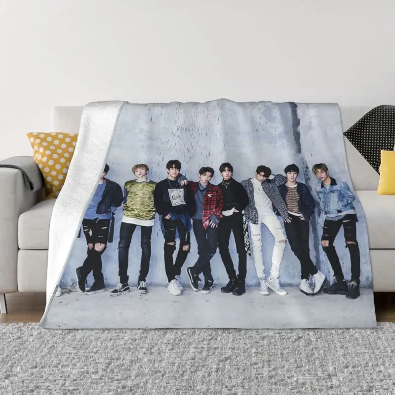 

Stray Kids Kpop Hip Hop Rock Band Blanket Warm Fleece Soft Flannel Throw Blankets for Bedroom Couch Home Autumn