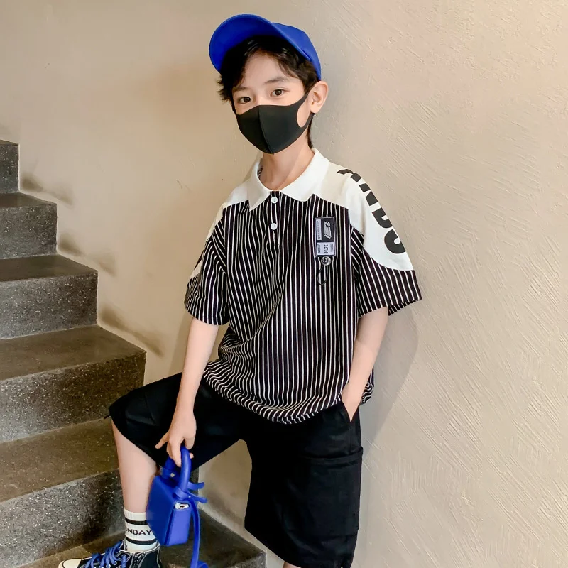 

Boys' Short Sleeved Suit Summer Outfits 2022 New Middle-aged And Older Children's Foreign Style Casual Korean Two-piece Set