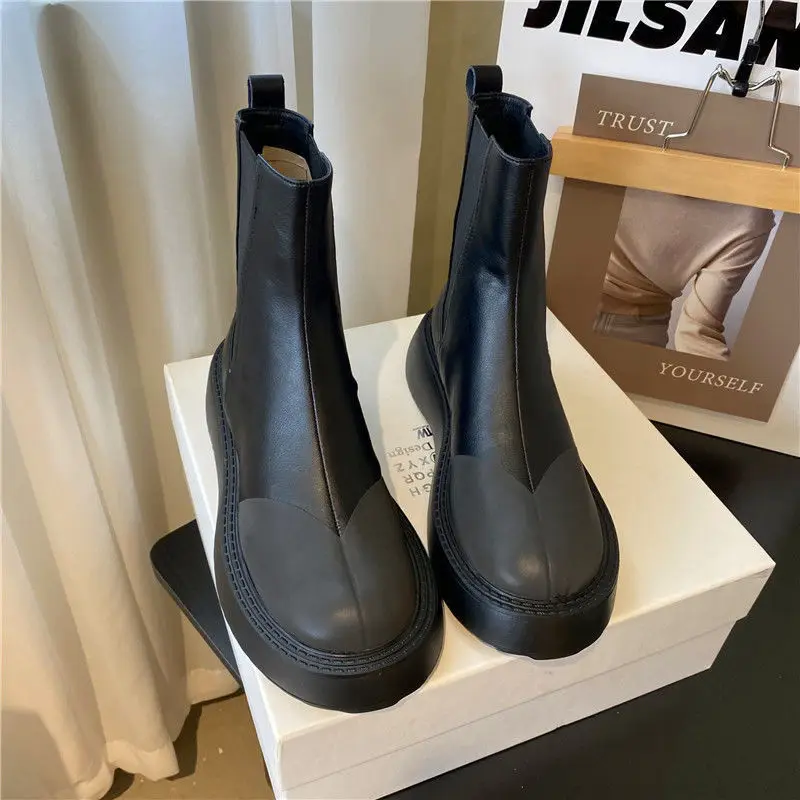 

Retro Women Ankle Boots Slim Fit Sock Boots Thick Sole Platform Shoes Woman Ladies Soft Leather Botas Mujer Autumn Boot