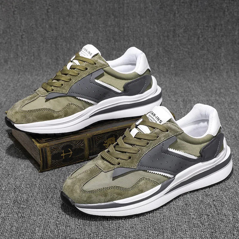 New Green Retro Men's Sports Sneakers Breathable Non-slip Mens Training Shoes Fashion Height Increasing Men Sneakers Zapatillas