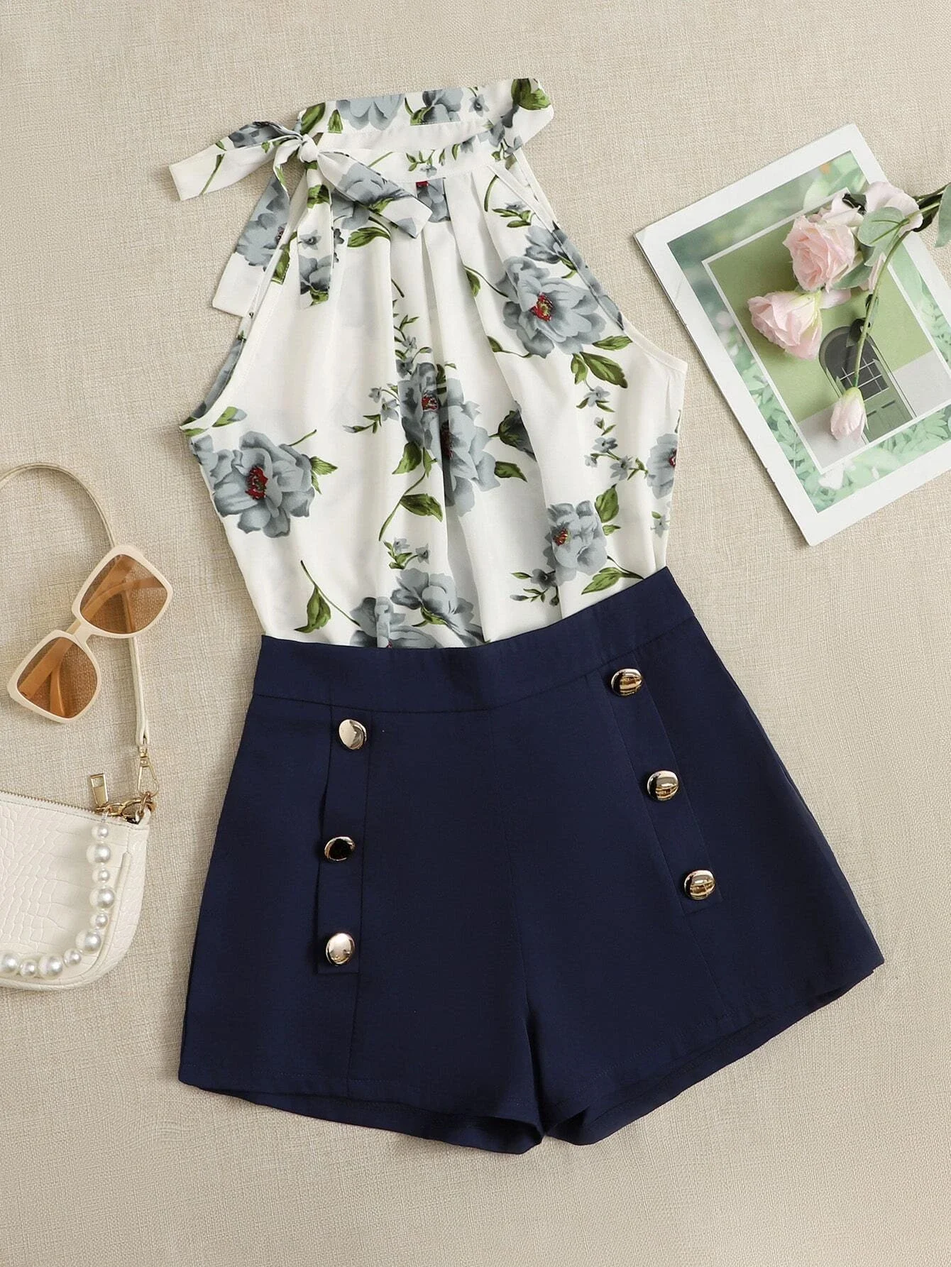 

Floral Halter Top With Double Button Shorts
