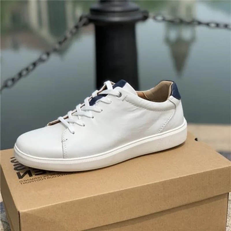 

2022 Autumn Casual Male Shoes Handmade Walking Shoes Men Black White Youth Casual Shoes Genuine Leather Mens Lace Up Sneakers