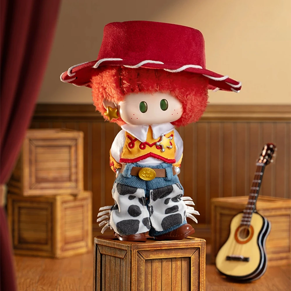 Фото YOYO×Toy Story 5 YO Is Jessie: Виниловая плюшевая фигурка-сюрприз (Blind Box) — кукла, подвеска, брелок, украшение для рабочего стола, подвеска для сумки, игрушка, подарок №4