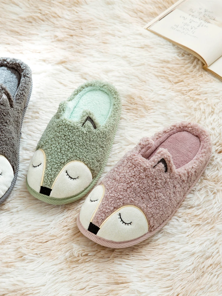 Winter House Women Fur Slippers Soft Memory Foam Sole Cute Cartoon Fox Bear Bedroom Ladies Fluffy Slippers Couples Plush Shoes