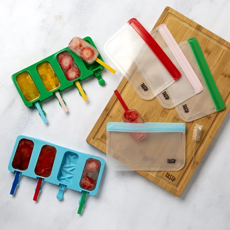 

Popsicle Gadget Set, Includes 2 4-Cavity Silicone Popsicle Molds, 8 Reusable Popsicle Sticks, 4 Reusable Storage Bags, Brush, M