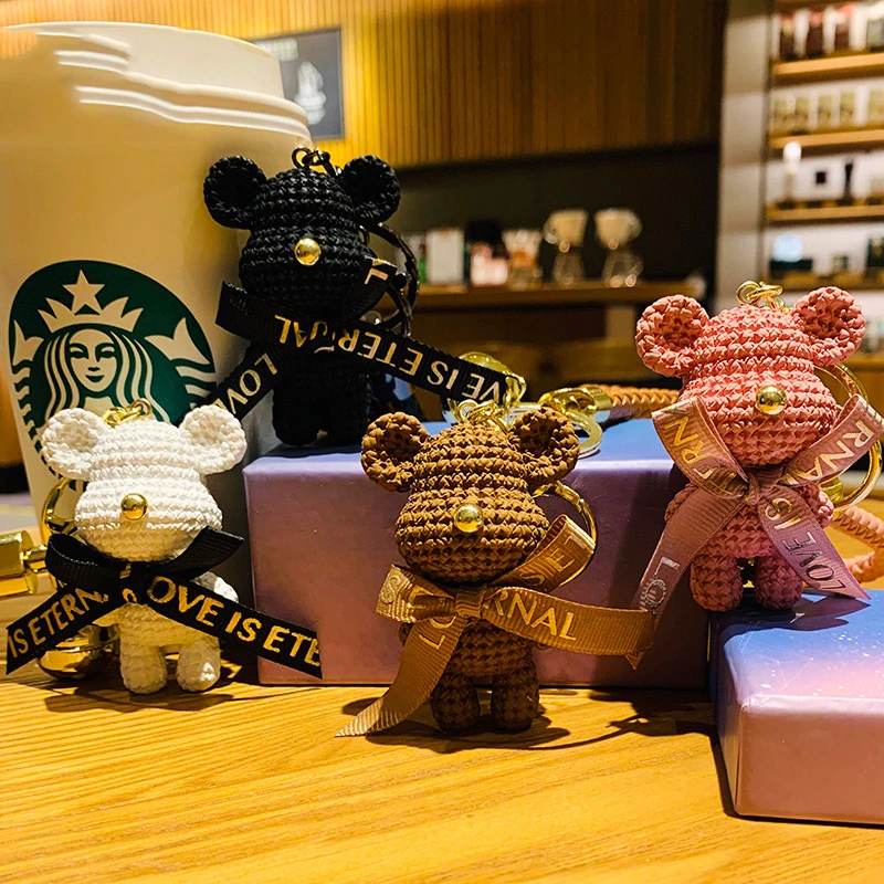 

Original Cartoon Resin Yarn Bear Keychain with Box Men and Women Couple Bag Pendant Keyring Gift Car KeyChain Accessories