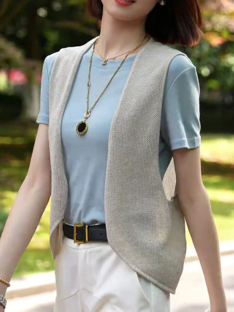 Женский жилет 2024 новый тонкий летний полый вязаный маленький из ледяного шелка