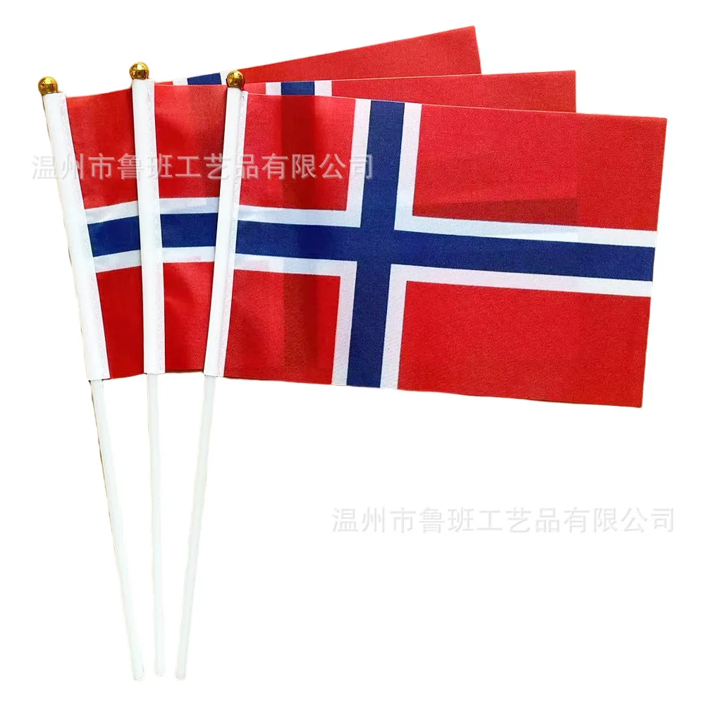 Фото Флаг Норвегии TIKI FLAG, ручной, 14x21 см, полиэстер, устойчивый к выцветанию, с пластиковым древком для мероприятий №2