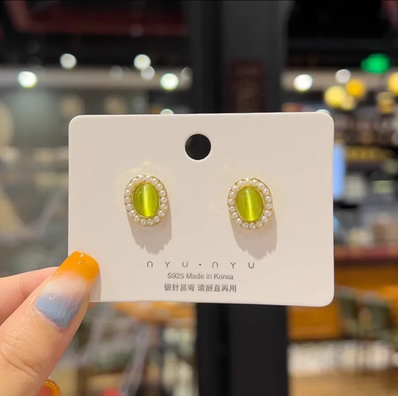 

Graceful Ladies Jewelry Korean Temperament Simple Rhinestones Imitation Pearl Oval Stud Earrings Fashion Sweet Lady Earringss