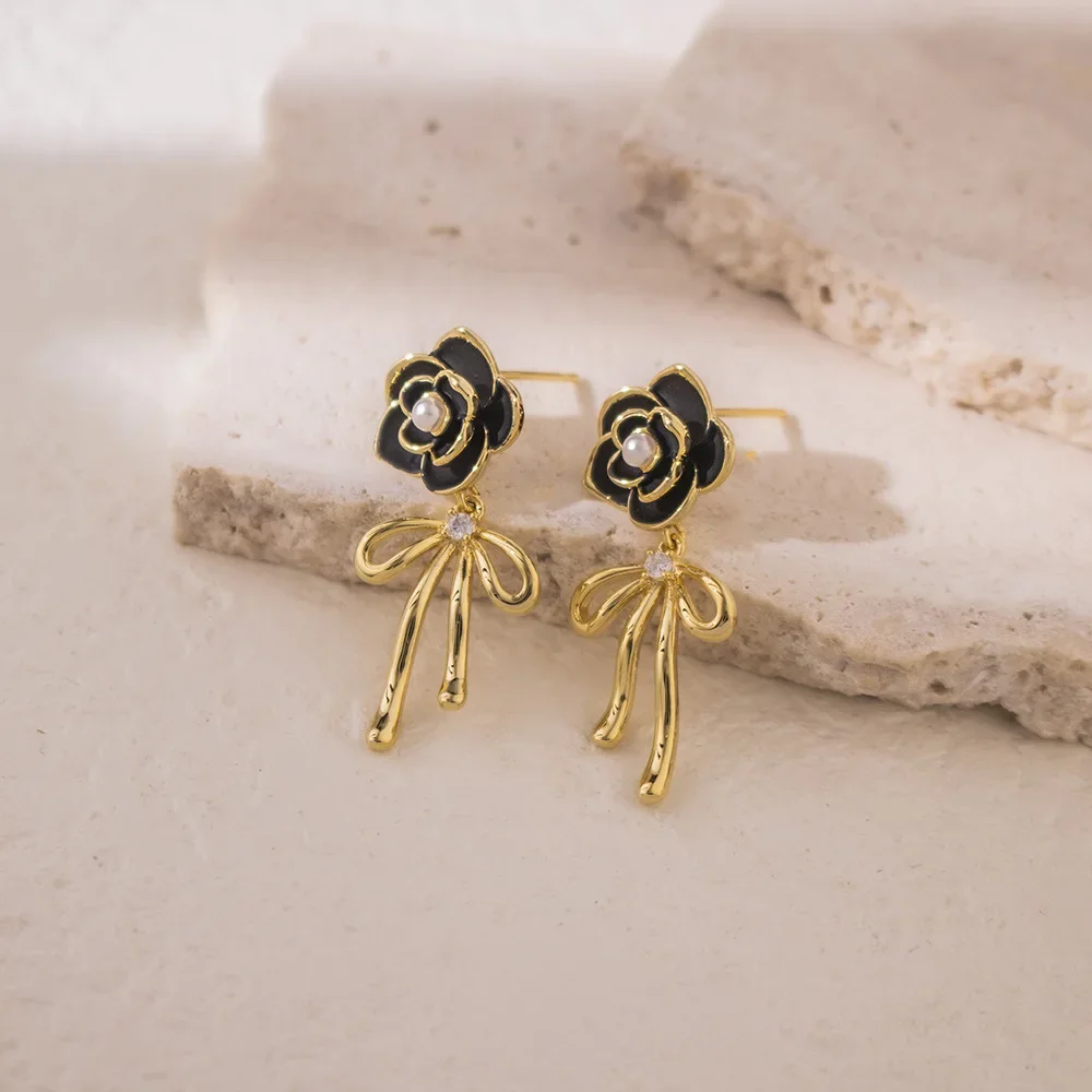 Elegant High-End Pearl Camelliabow Earrings Light Luxury Simple French Niche Fashionable Ear Decorations For Women