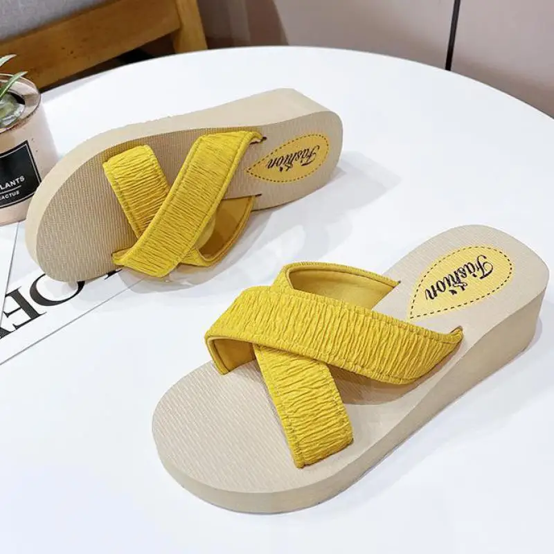 

2022 Ladies New Slippers Summer Fashion Casual Sandals Ytmtloy Indoor Wedges House Zapatillas Mujer Casa Sapatos Mulher Ladie 1