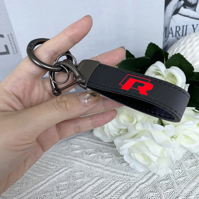 

For Volkswagen VW Touran Polo Tiguan Passat Jetta GTI R L Top Layer Cowhide Key Chain Car Accessories Custom Logo For SELTOS KIA