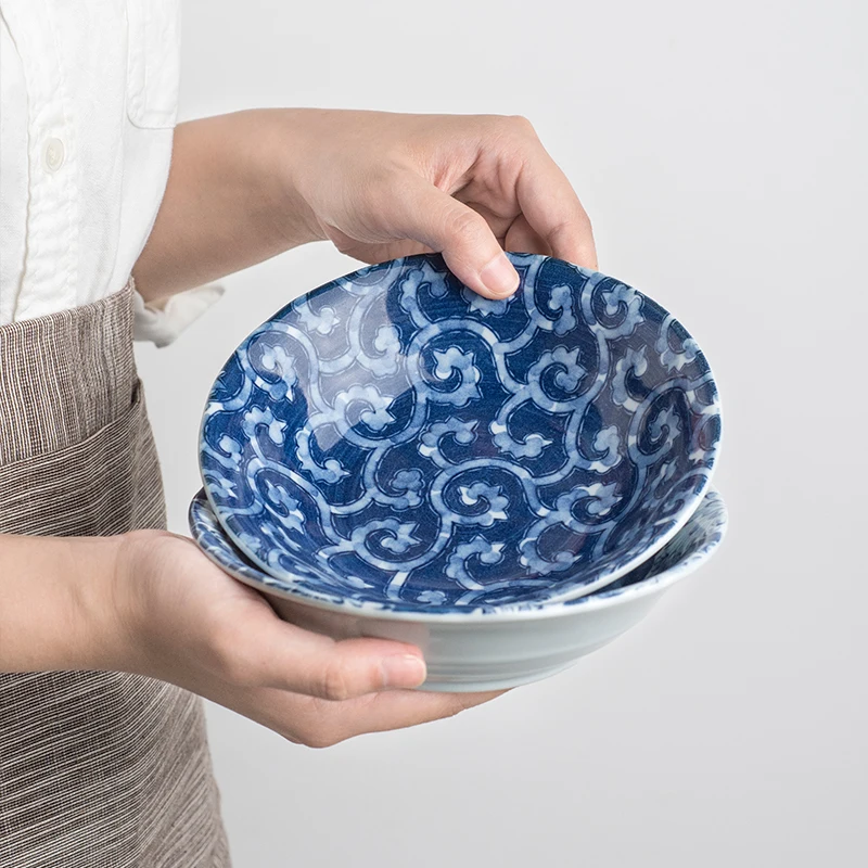 

Керамическая тарелка в стиле ретро, сине-белая