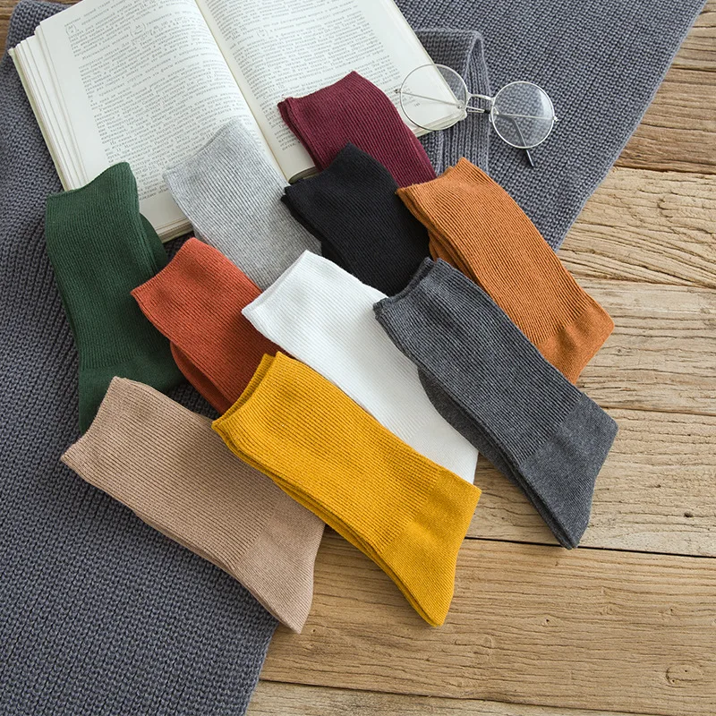 5 Pair Autumn new women's Harajuku retro colorful high quality fashion cotton color casual socks
