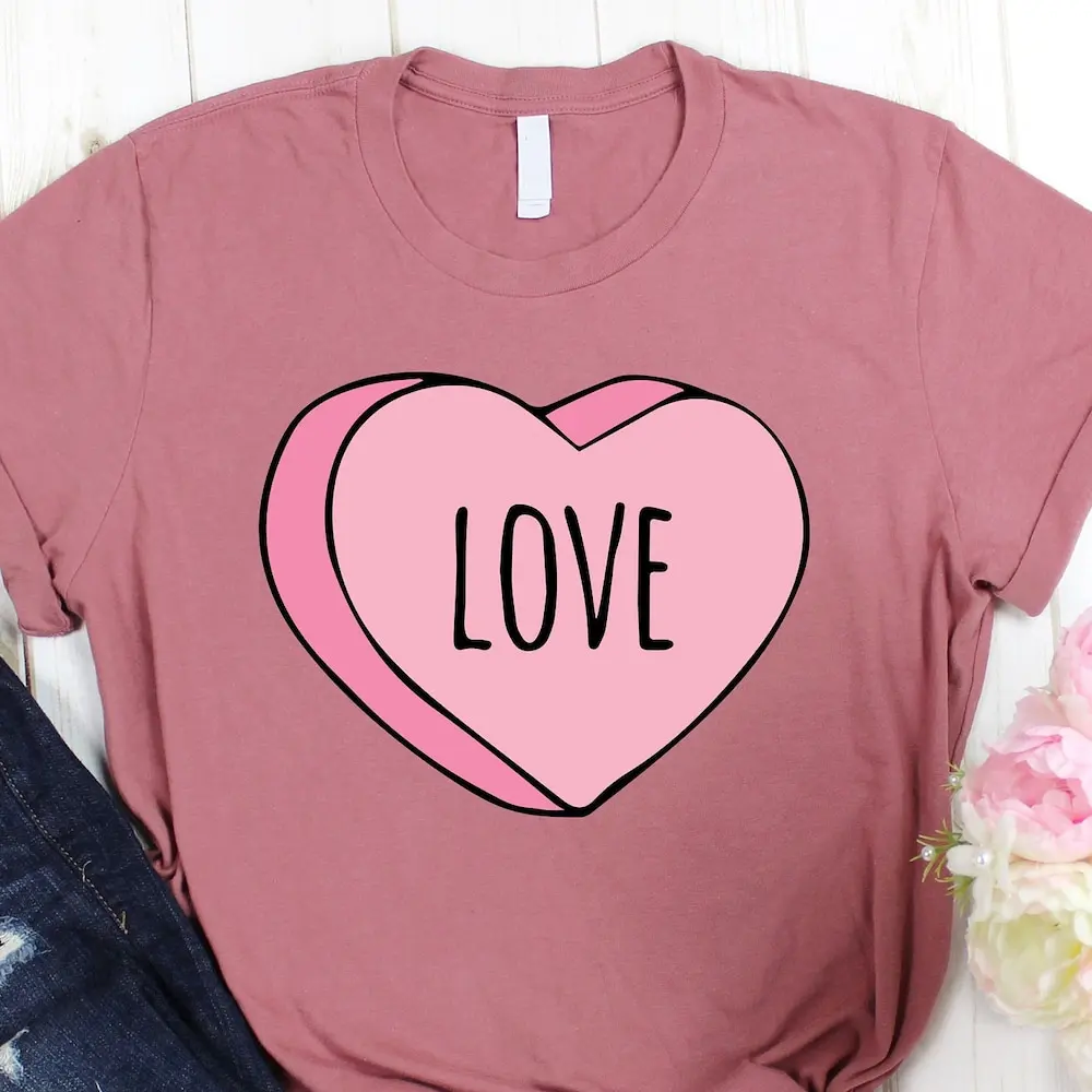 Футболка с надписью Just Love