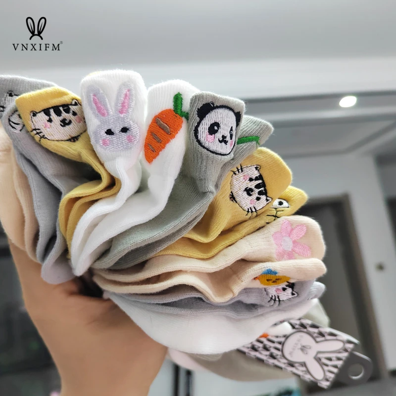 

2022 new trendy cartoon women's socks bee rabbit panda cute embroidered women's ankle socks spring thin cotton socks 3pcs/lot