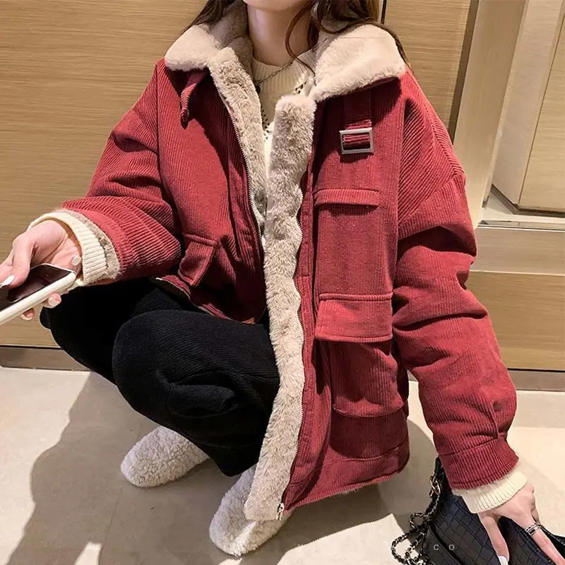 Winter Jacket Women 2022 New Cotton Coats Loose Casual Corduroy Lamb Wool Thick Warm Workwear Padded Parkas Famale Clothing Tops