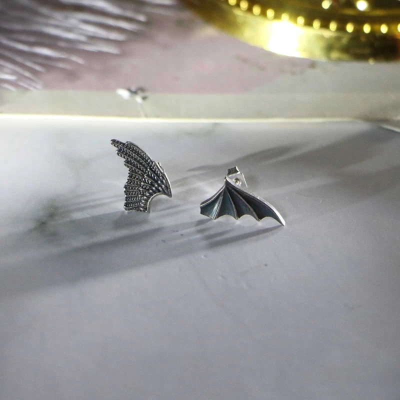 652F европейско-американские серьги-гвоздики с крыльями ангела и демона потертые