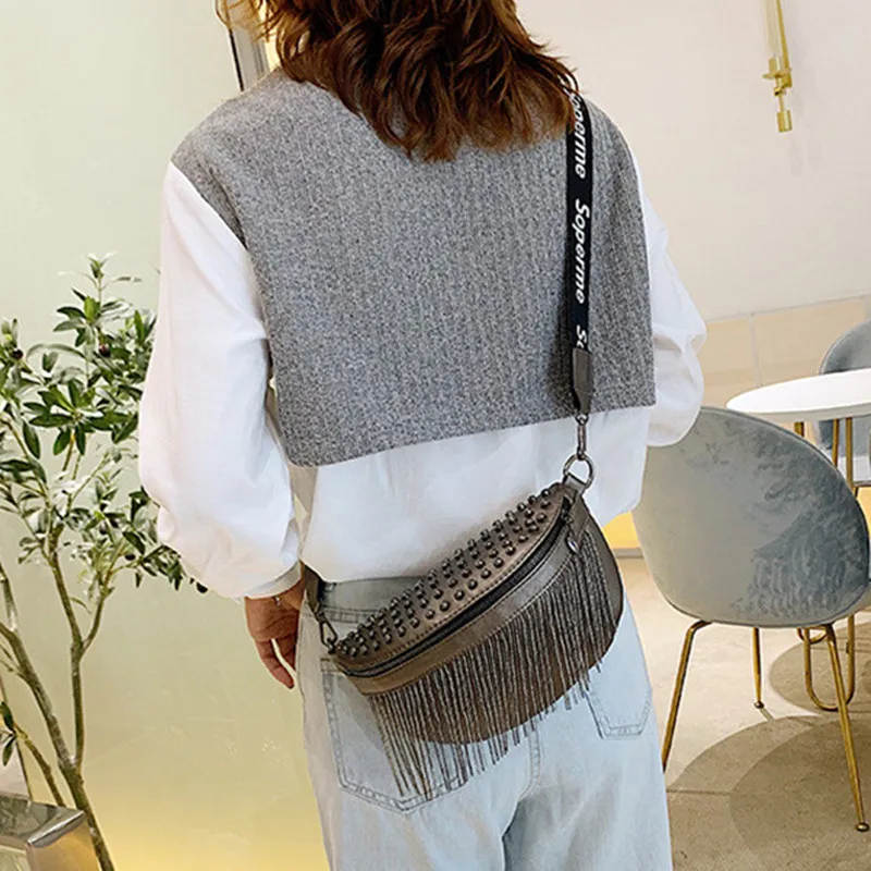 

Woman Chest Bag Fashion Luxury Tassel Large Capacity Crossbody Bags Waist Bag Casual Rivet Desing Travel Pack For Ladies