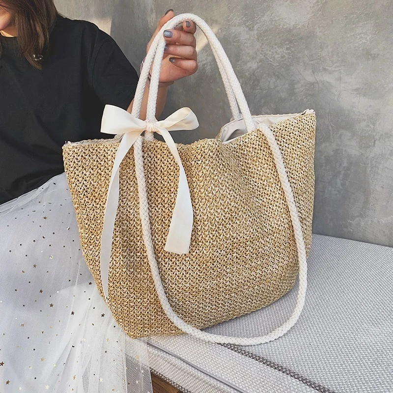 

Fashion Rattan Woven Women Handbag Summer Beach Bag Large Capacity Tote Bag Knitted Straw Crossbody Bags