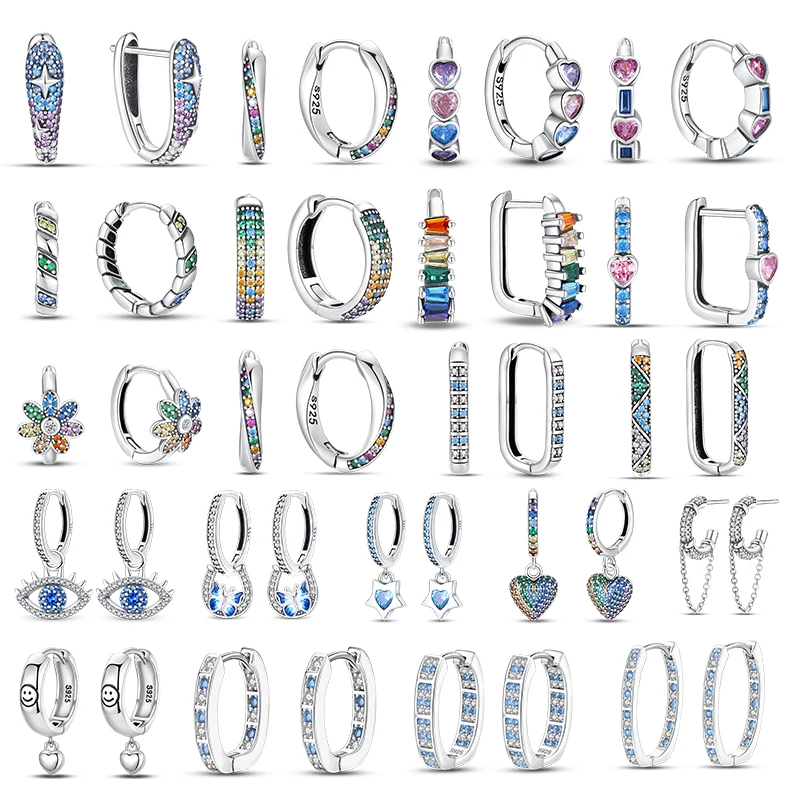 

Женские серьги-гвоздики из серебра 2023 пробы с разноцветными бриллиантами