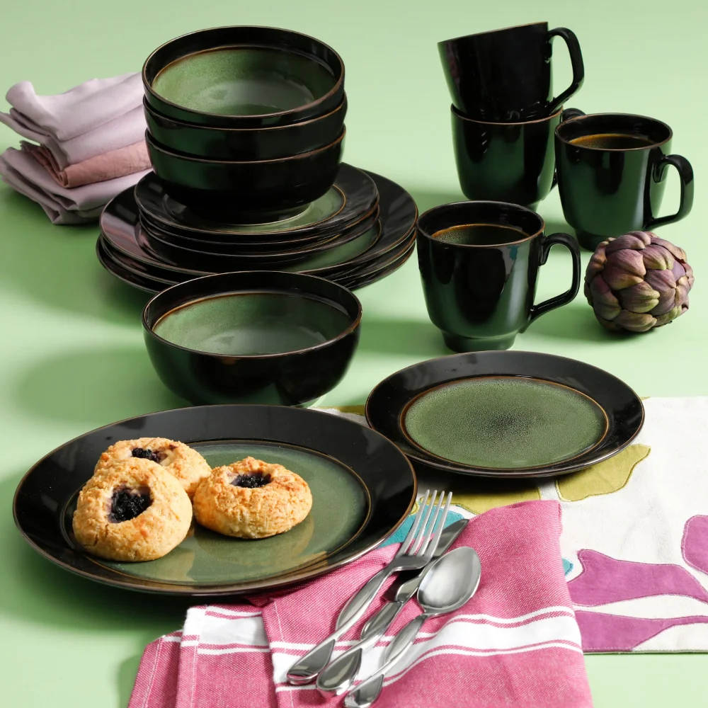 

Gibson Studio Villa Mosa 16-Piece Dinnerware Set, Green dinner plates dinnerware set