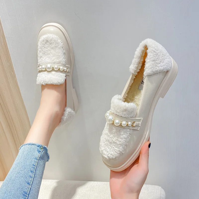 Fashion Pearl Design loafers Women Winter Platform Shoes Plush Shoes Women Outdoor Faux Fur Warm Cotton Shoes Large Women Shoes