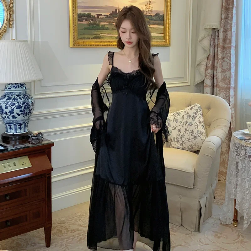 Женская атласная ночная сорочка из вискозы с V-образным вырезом