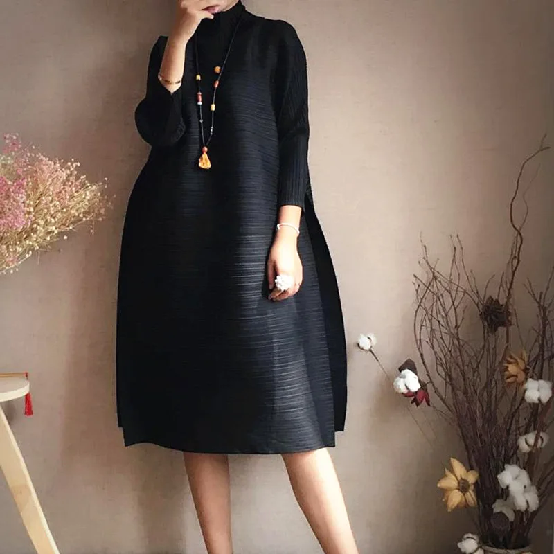 YUDX Miyake Pleated Vintage Dress Fall 2023 Winter Turtleneck Loose High Fashion Aesthetic Designer Women Abaya Elegant Clothing