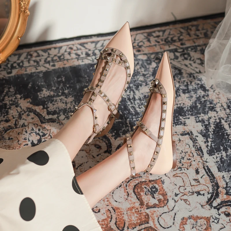 2023 Summer Women Genuine Leather Luxury Single Shoe Ankle Strap Designer Fashion Metal Rivet Pointed Flat Bottom Women's Shoes