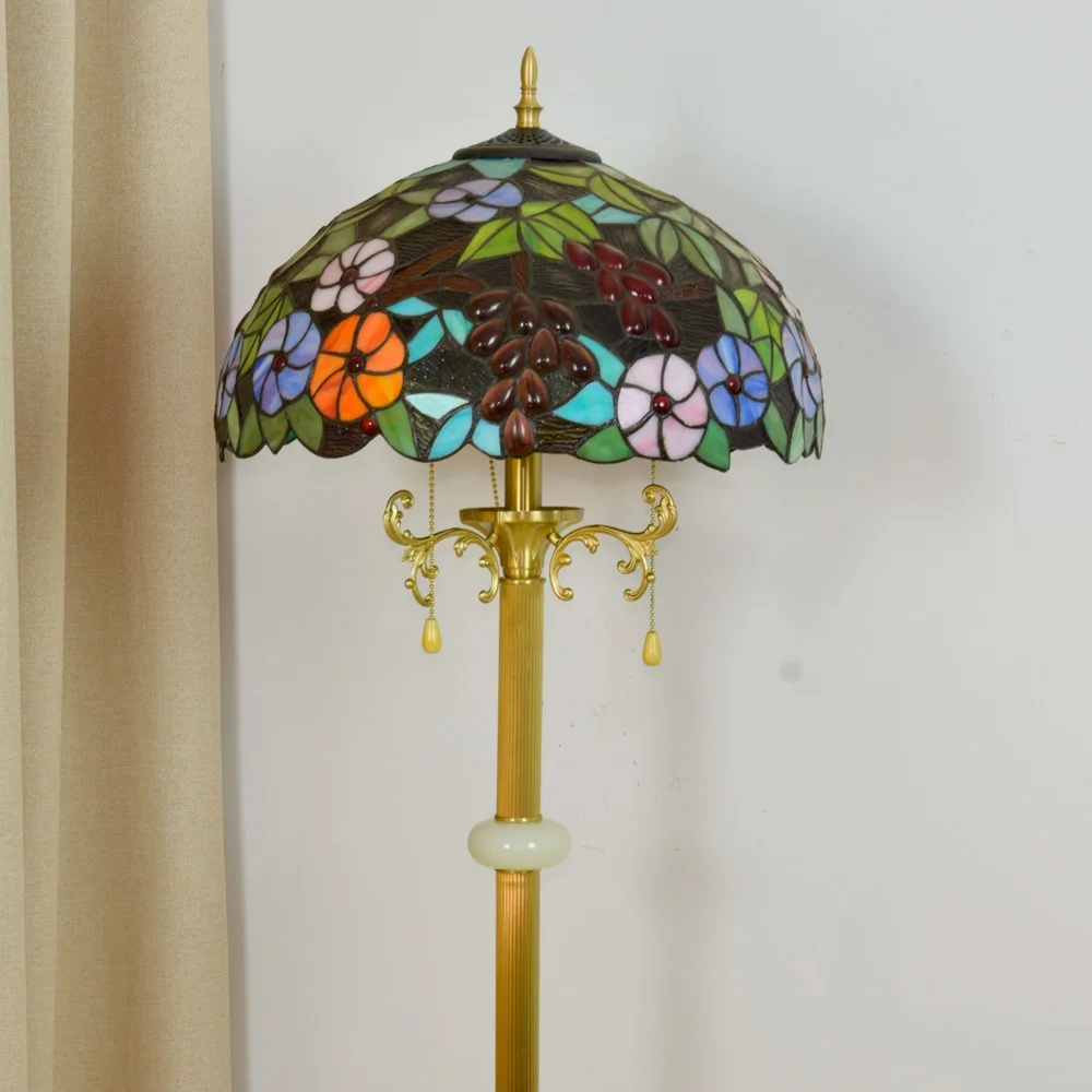 Рисунок 5 - Напольная Лампа Tiffany в европейском стиле