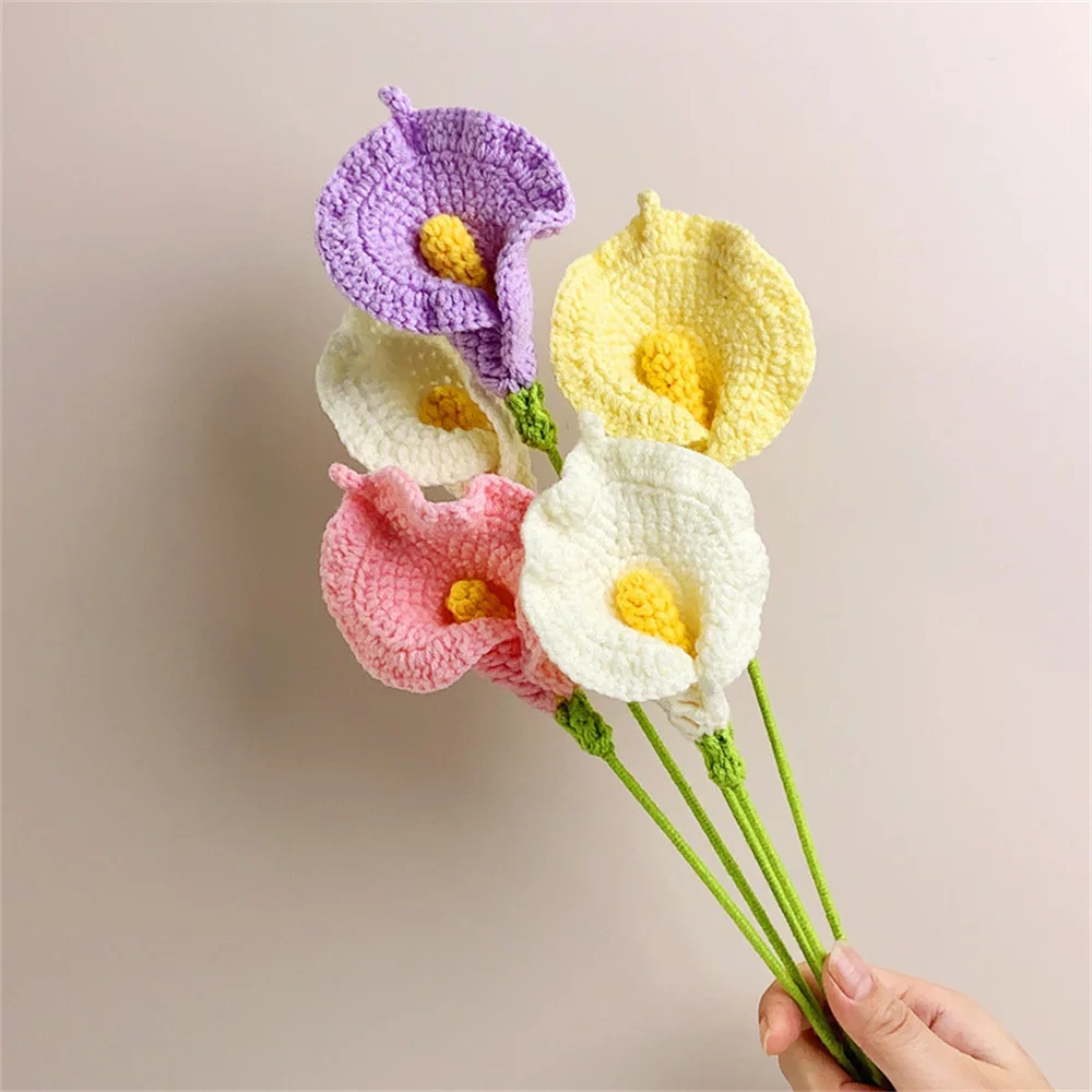 

Finished Hand-Knitted Crochet Knitted Flowers Calla Lily Daisy Fake Flower Wedding Decoration Home Table Creative Decorate Gifts