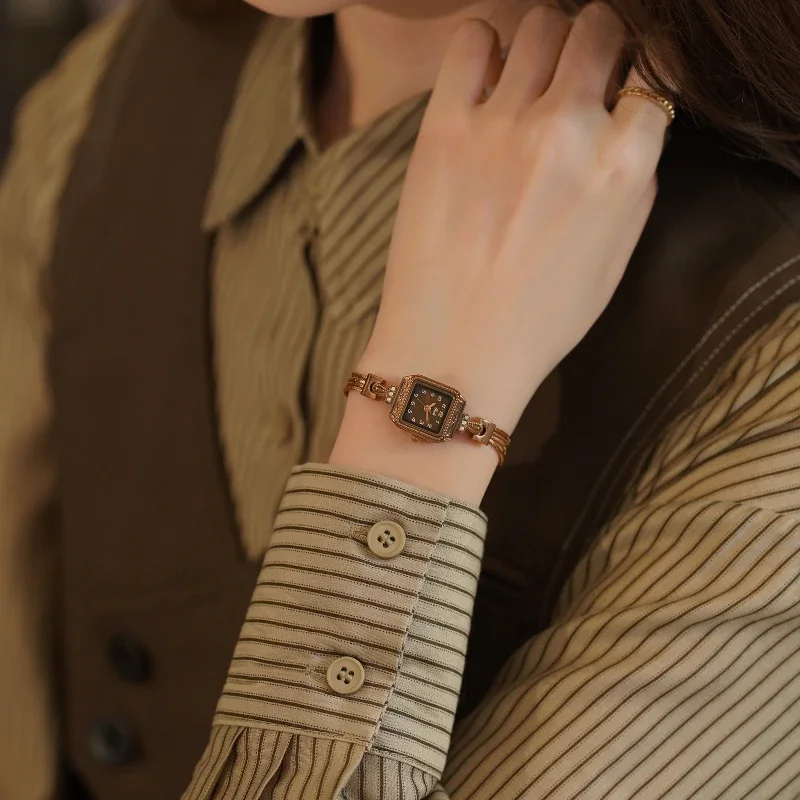 Винтажные новые тканые браслеты женские маленькие золотые часы потрясающие