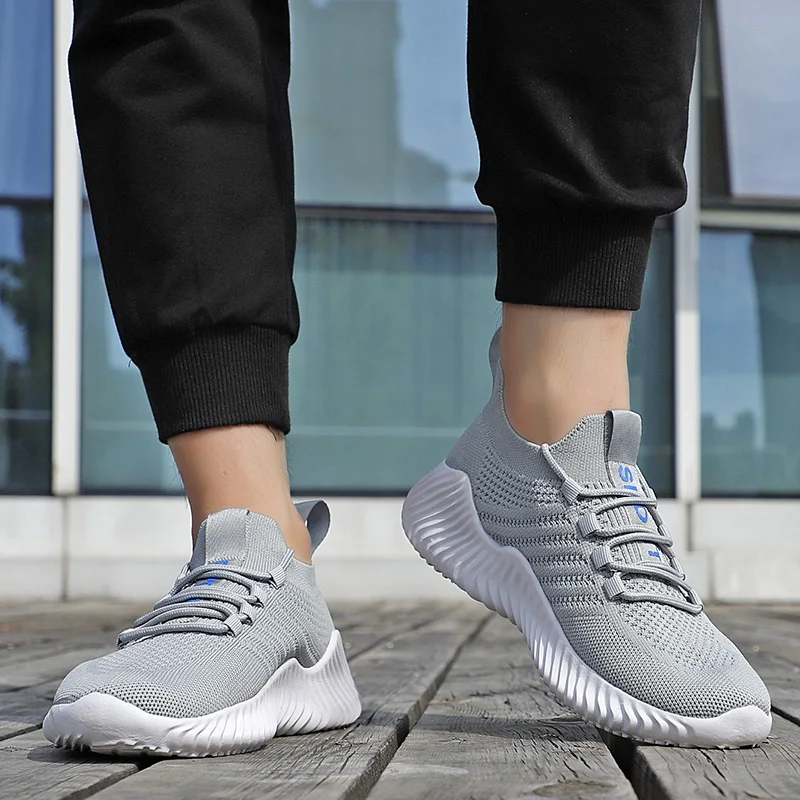 Men Sneakers Fashion Running Shoes Lightweight Breathable Casual Sports Shoes male Jogging Footwear Soft Bottom Tenis Masculino