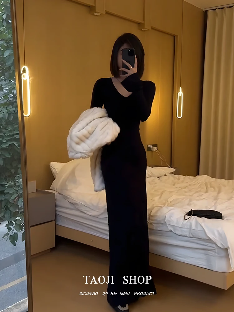 Christmas New Year Red V-neck Sheath Dress Women Spring Sexy Gyaru Tight Slimming Base Long dress |