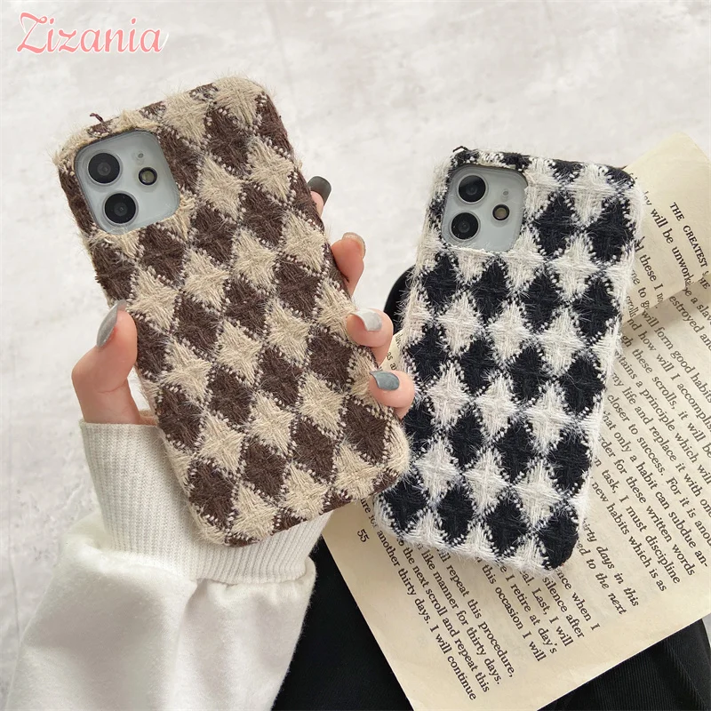 

Sweet Fashion Lovely Lingge Fabric Phone Case For iPhone 13 12 11 Pro XS Max X XR 7 8 Plus Shockproof Classic Cover Girl Sweety
